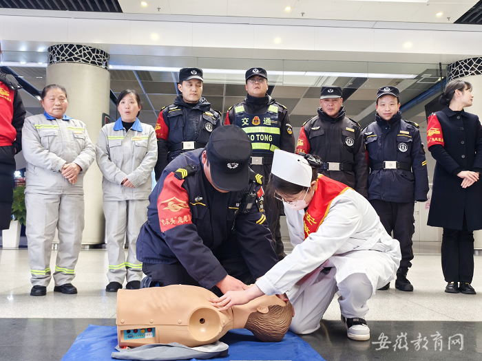 安徽合肥医药卫生学校开展“传承雷锋精神，守护健康出行”志愿服务活动